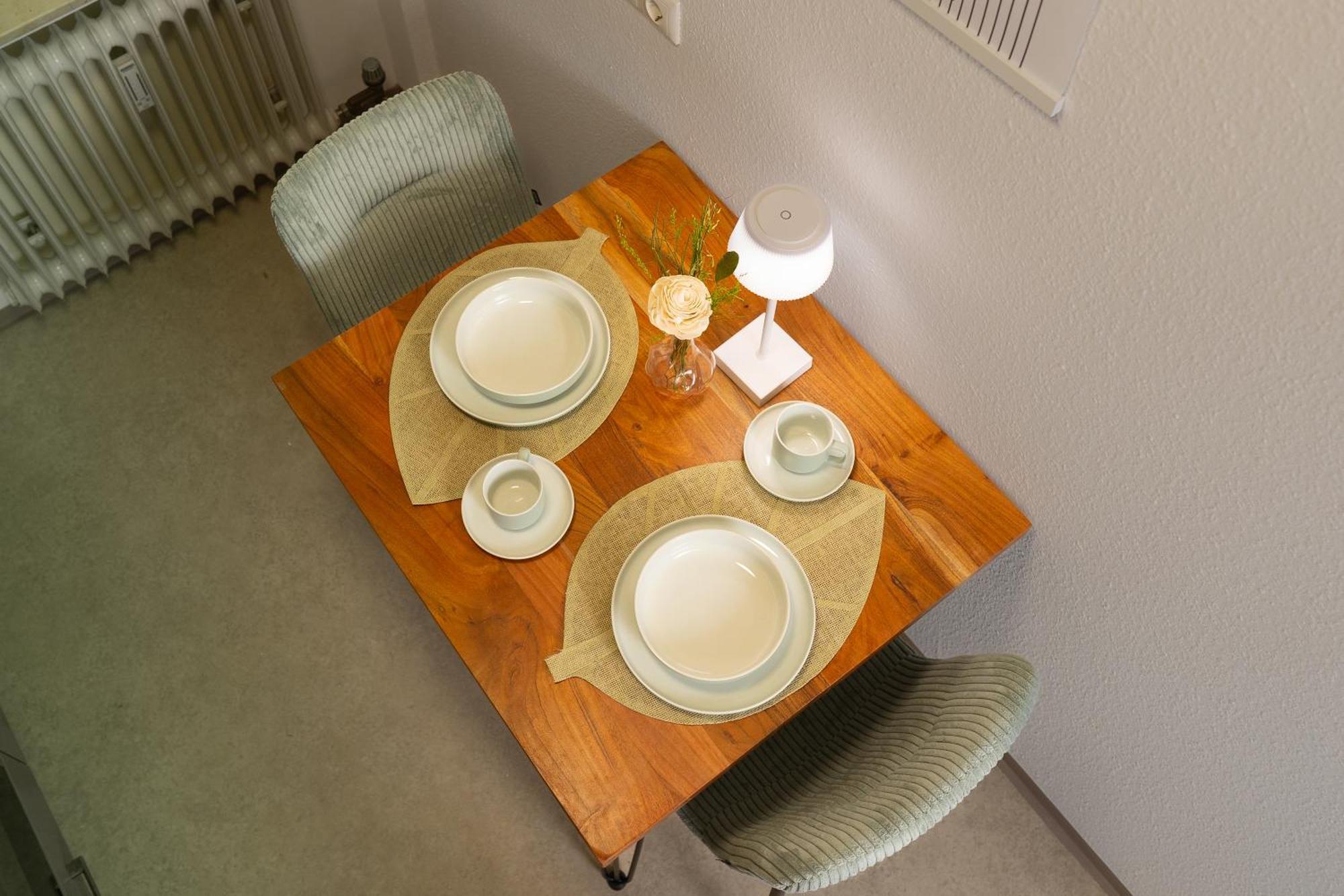 Einzigartiges Scandi Apartment - Innenstadt Mit Parkplatz, Balkon & Wlan - Perfekt Fuer Radfahrer Riedlingen Exterior photo